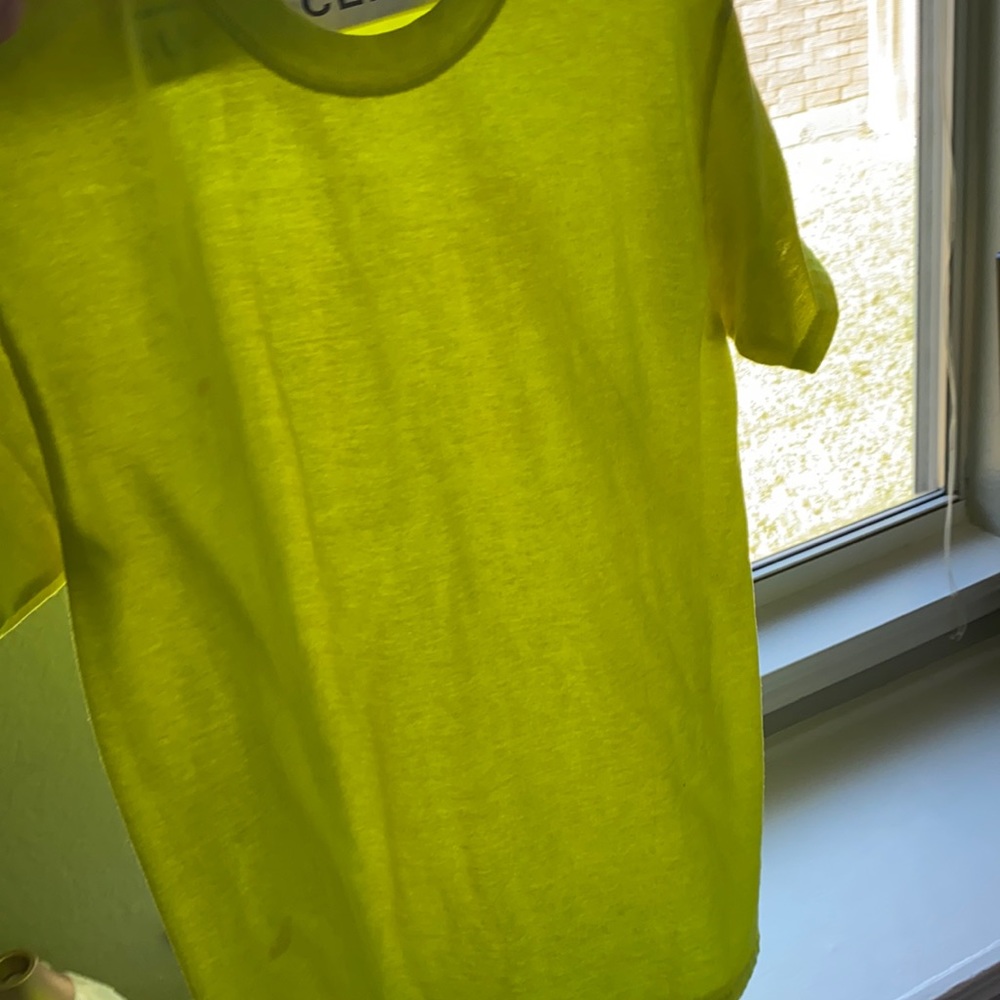 A green shirt